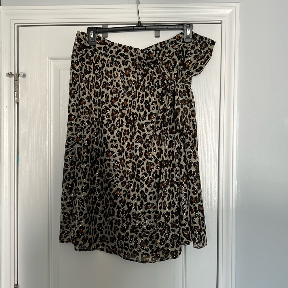 Fun leopard print skirt